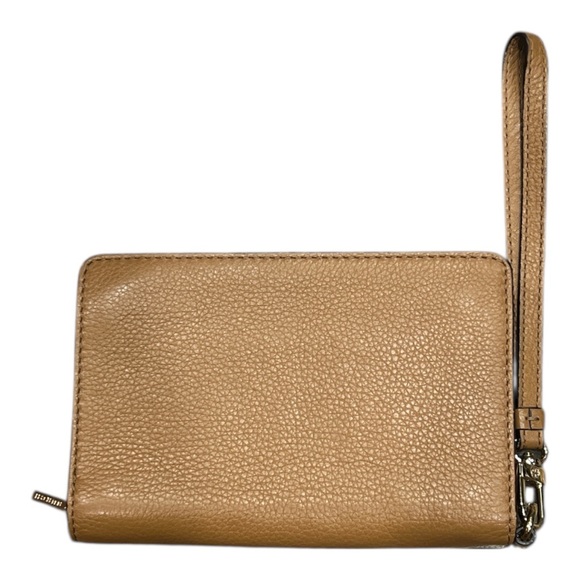 Tori Birch Tan wristlet Logo wallet New - Picture 2 of 9